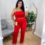 Conjunto Alfaiataria Hot Pink Detalhes Correntes