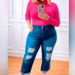 Calça Jeans Mom Jogger Destroyed