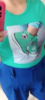 Blusa Básica Estampa Tênis - Imagem 6